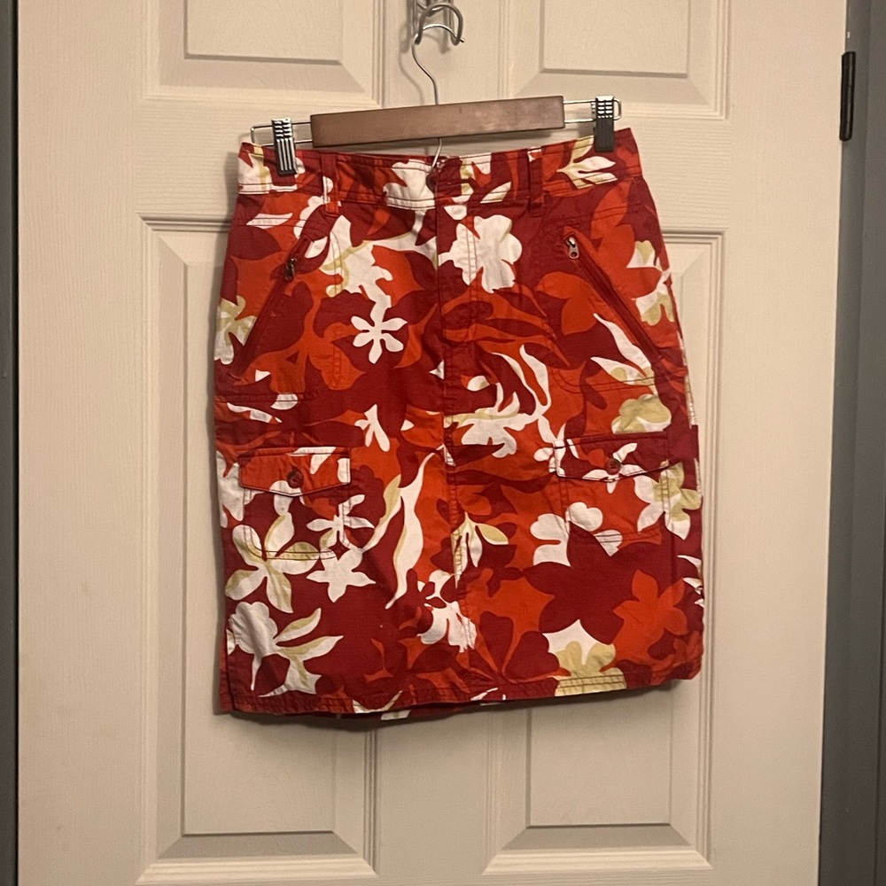 Columbia Vibrant Red Floral Pencil Skirt